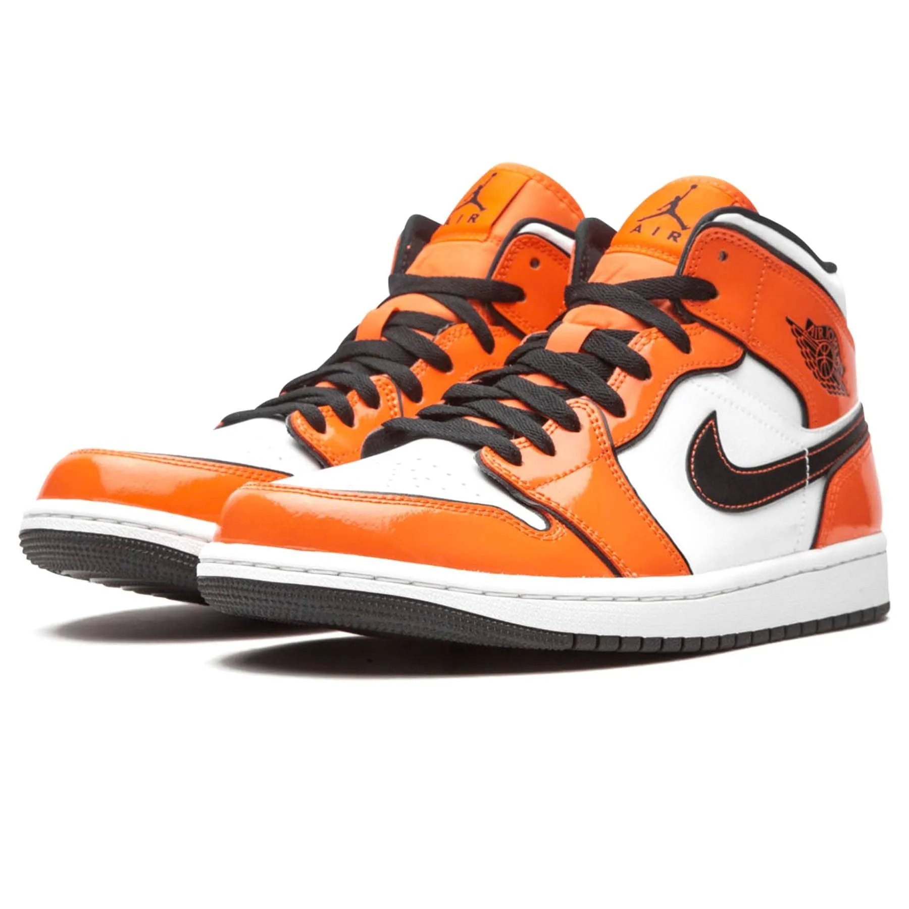 Air Jordan 1 Mid SE “Turf Orange”