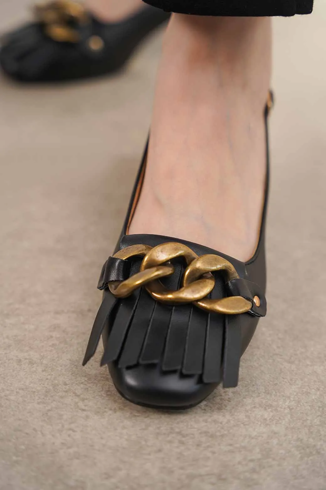 FRINGED BLOCK HEEL